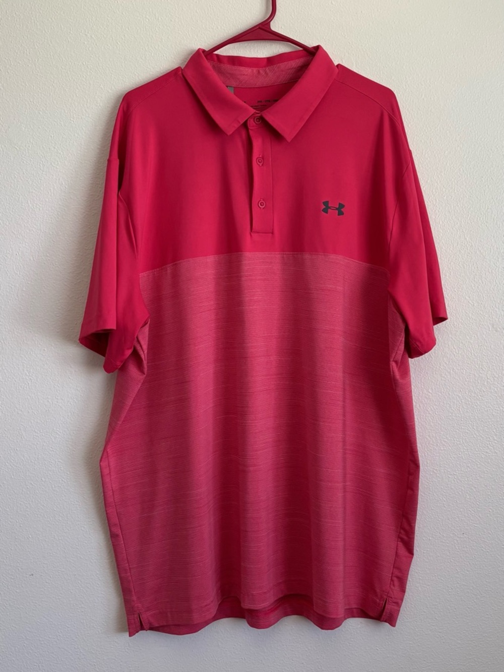 Men’s Pink Under Armour HeatGear Loose Fit Polo Shirt 2XL